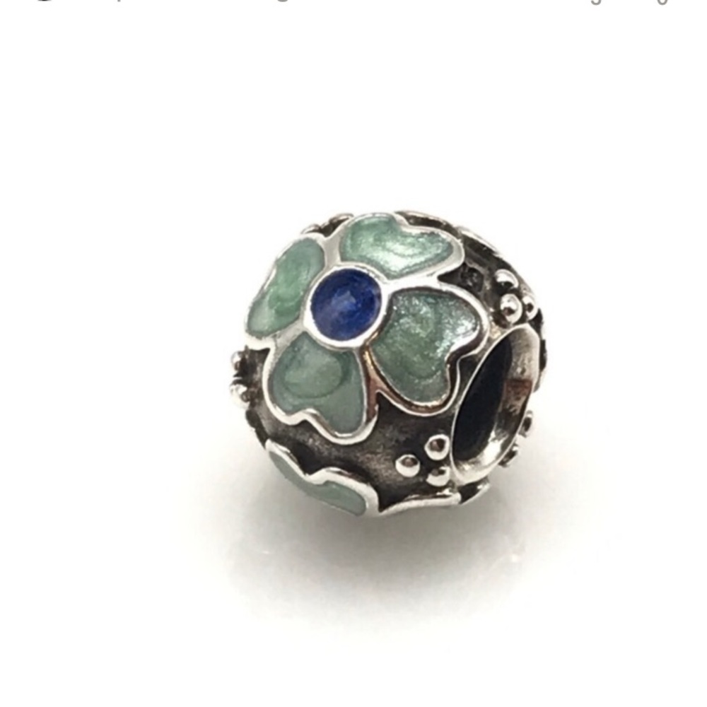 pandora blue flower enamel bead